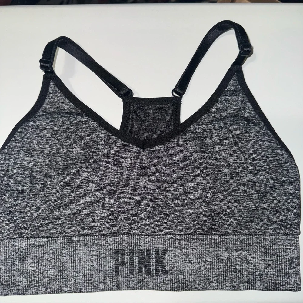 PINK‎ by Victoria Secret Seamless Sports Bra Gray Racerback Size S Activewear